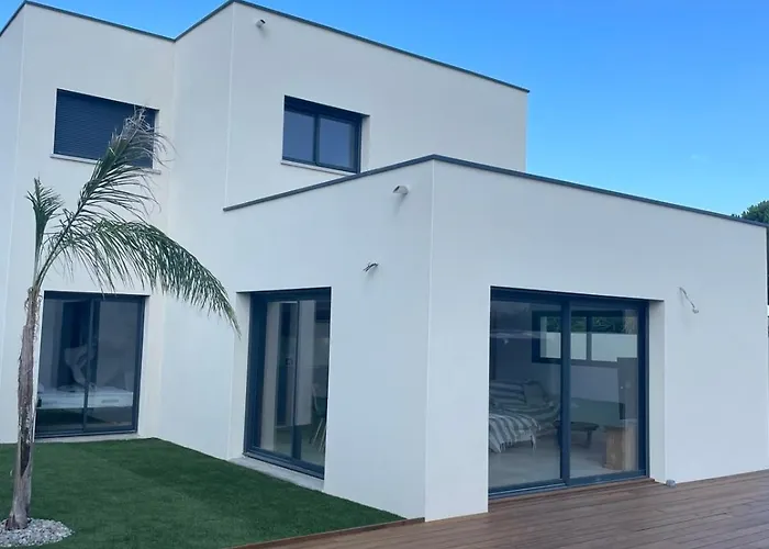 Villa Du Soleil Spaziosa Con Piscina Privata Vicino Alle Spiagge Le Grau-dʼAgde